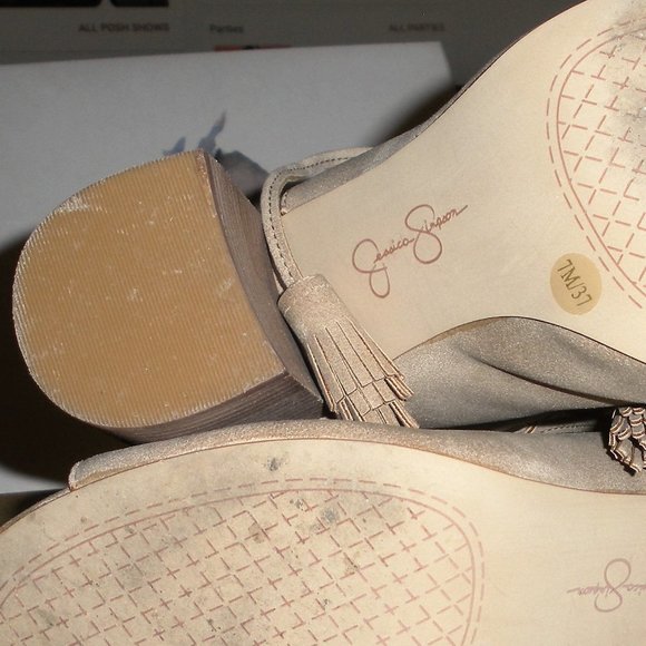 Jessica Simpson Color Cashmere block heeled suede look shoes Tilory in box. - Picture 8 of 8